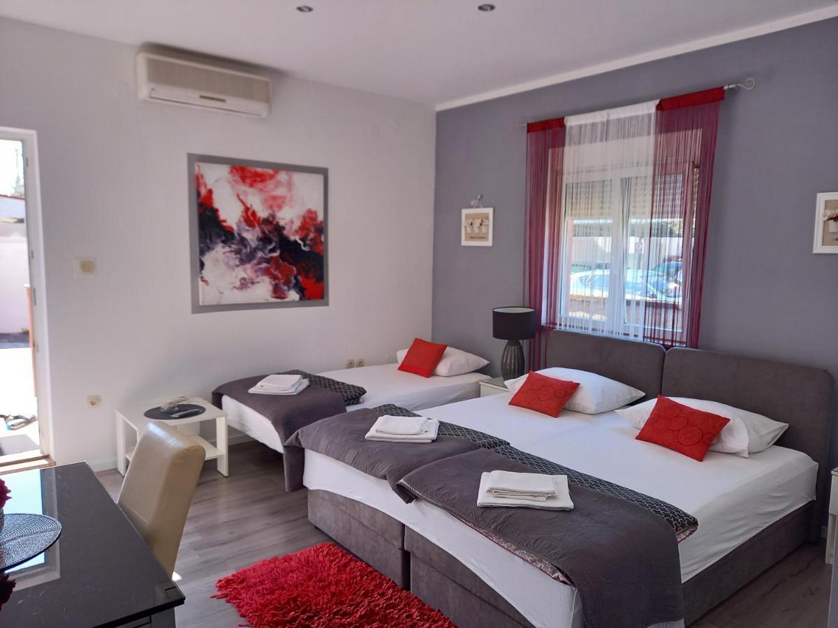 Apartments Benic Zadar Bagian luar foto