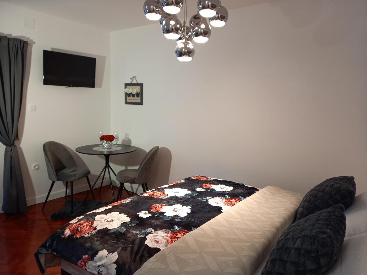 Apartments Benic Zadar Bagian luar foto