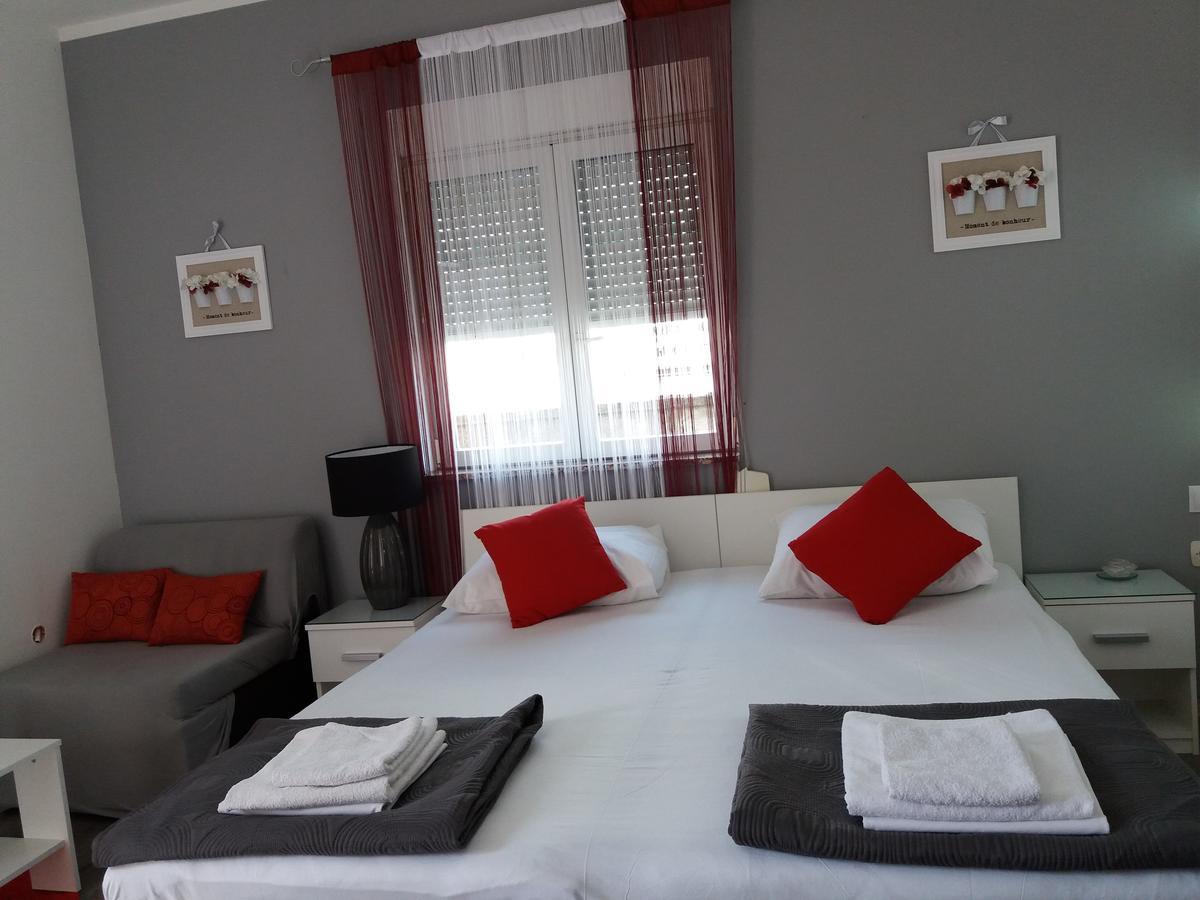 Apartments Benic Zadar Bagian luar foto